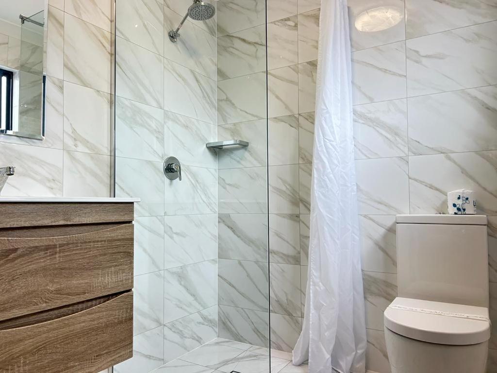 Red Cedar Motel Мъсуелбрук Екстериор снимка